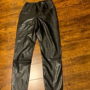 Wilfred Daria pant